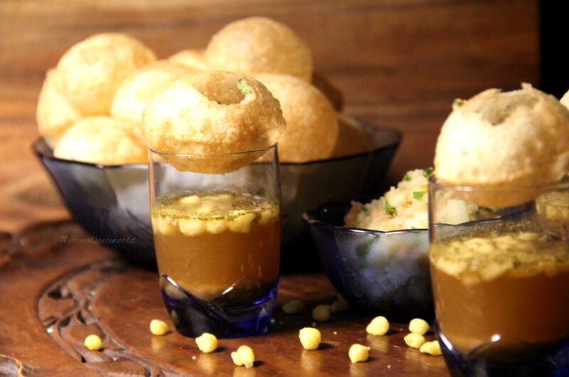 Gol Gappa - A Devine Street Food