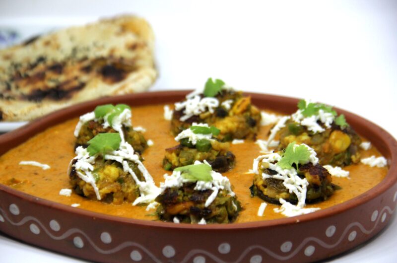 Shahi Stuffed Mushroom Curry