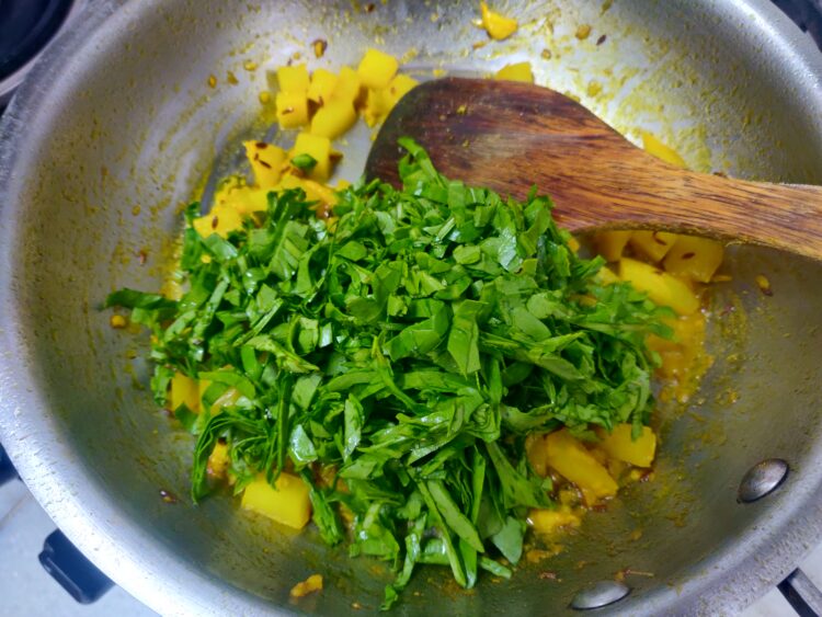 aloo palak