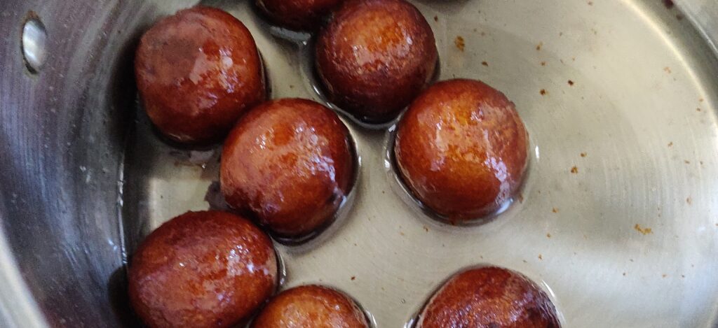 gulab jamun